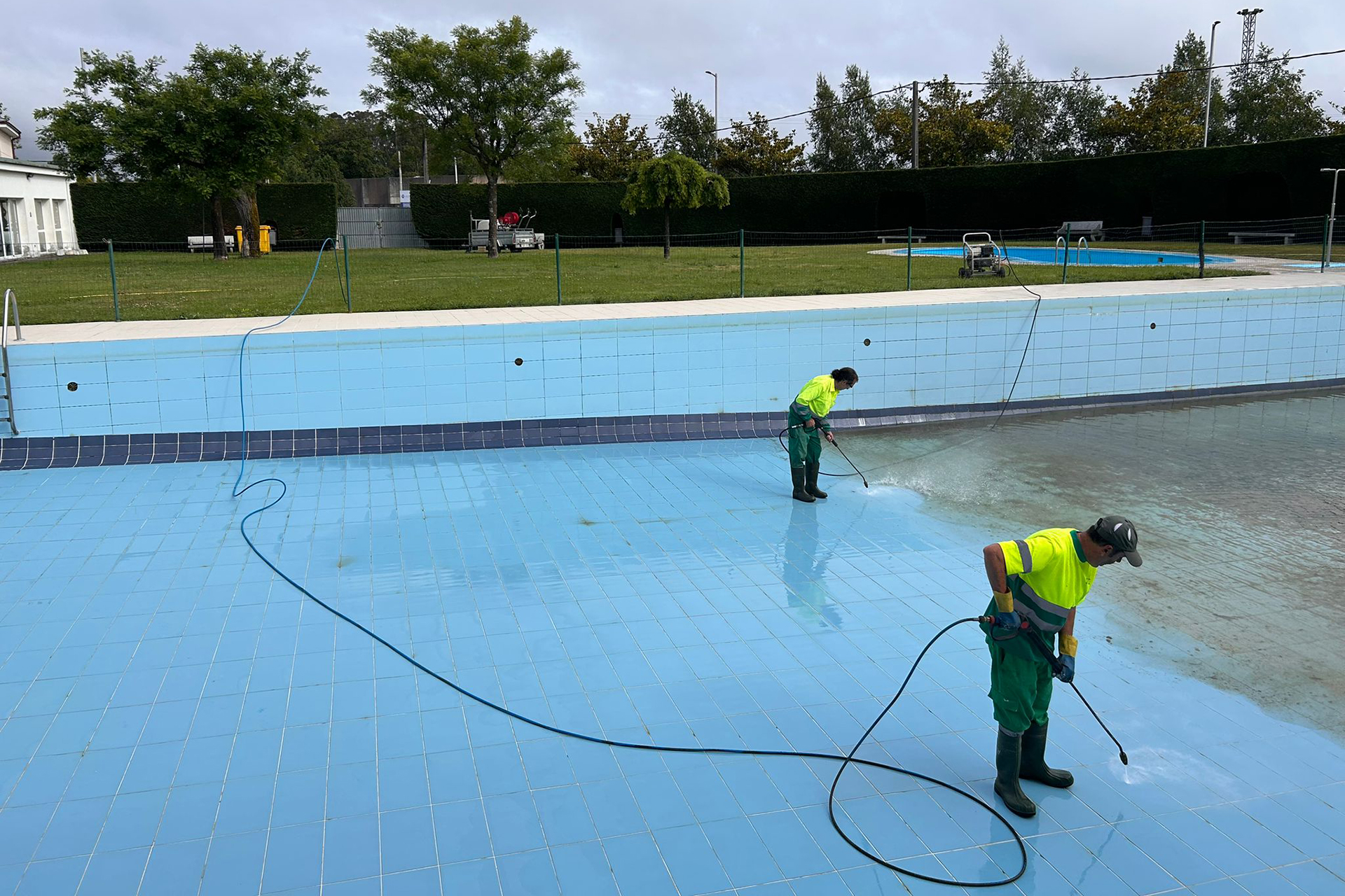 Os bonos para as piscinas municipais de Silleda venderanse no Concello partir do martes 25 de xuño