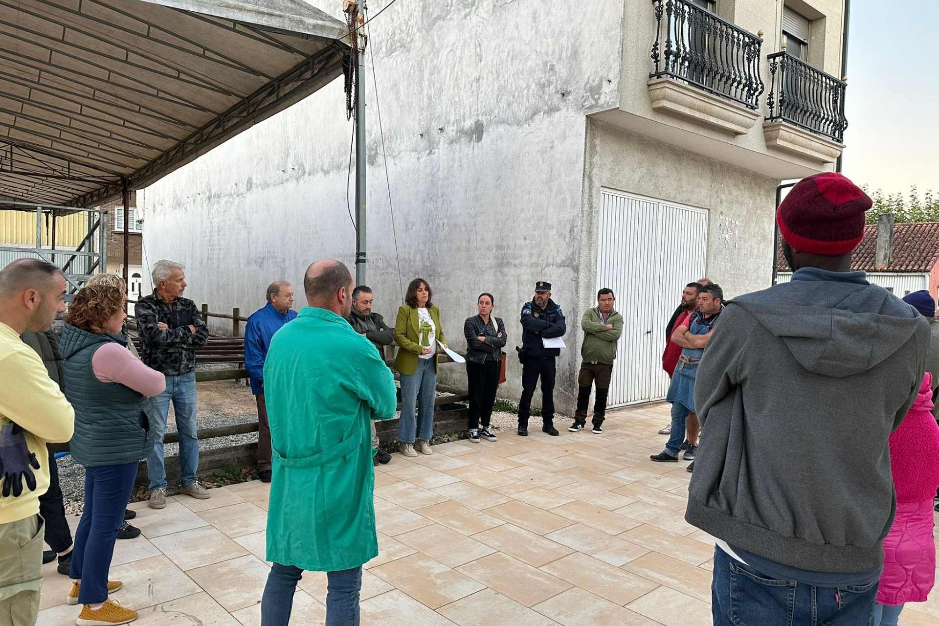 Acordo unánime entre o Concello e os feirantes coa nova reorganización da Feira da Bandeira