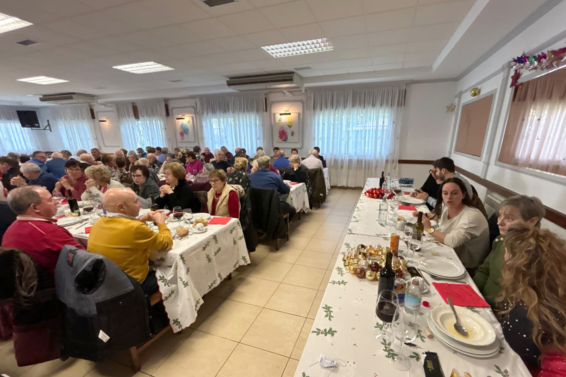 Silleda reúne os seus maiores na tradicional Xuntanza de Nadal dos Maiores no Restaurante Coteliño