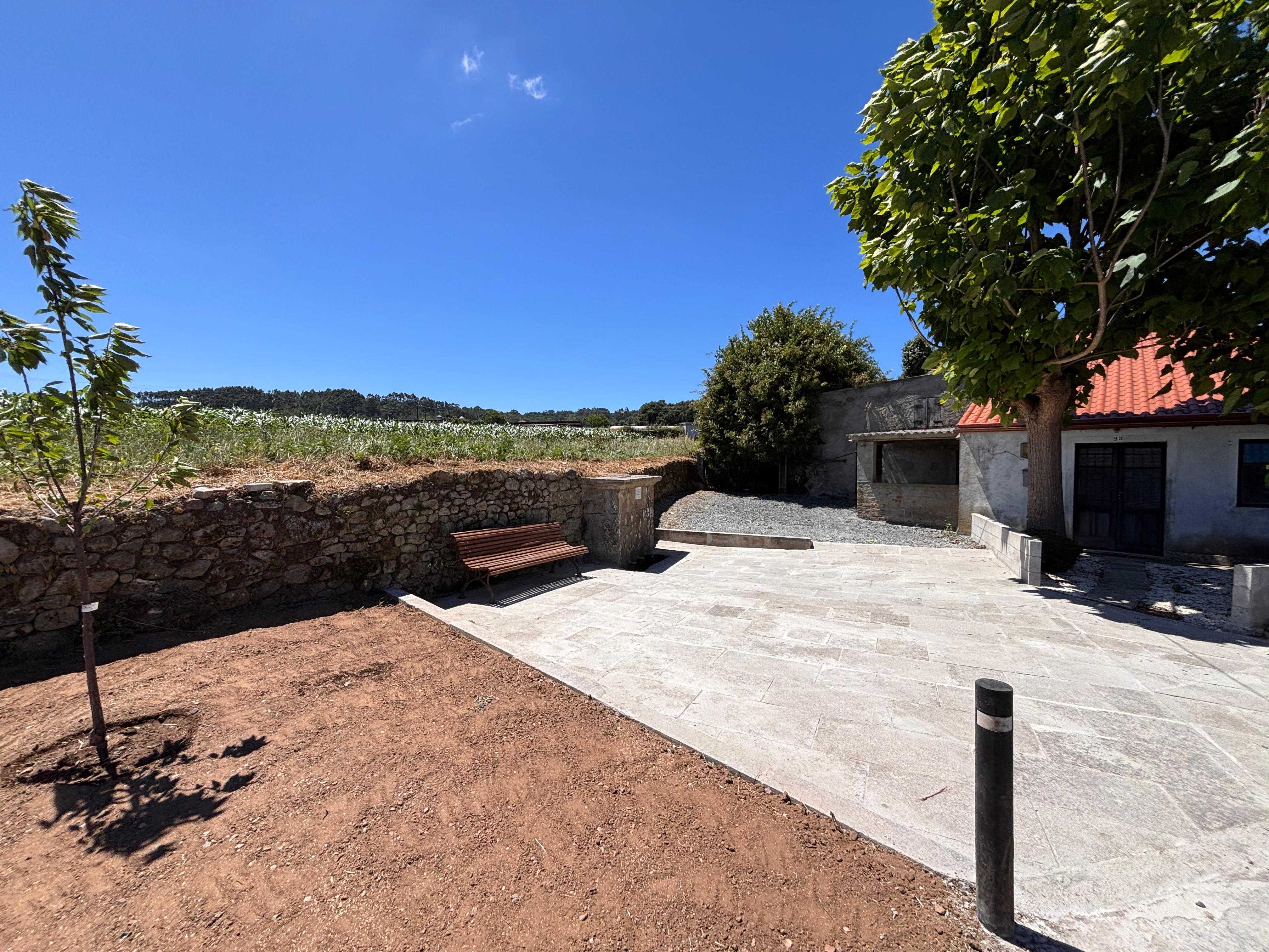 O Concello de Silleda remata a mellora da fonte de Escuadro, realizada a petición da veciñanza